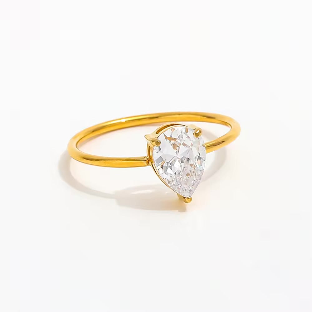 Pear Diamond Ring